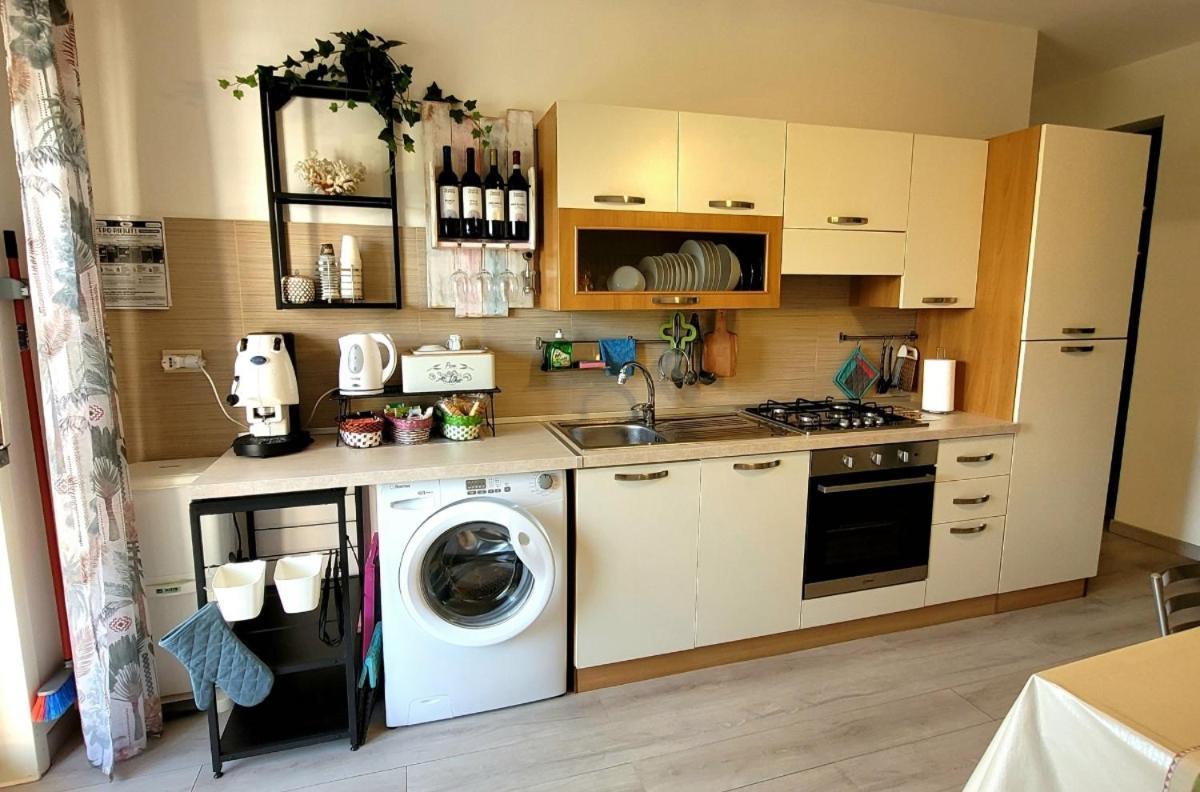 La casa di Giada Apartment Calatabiano Luaran gambar