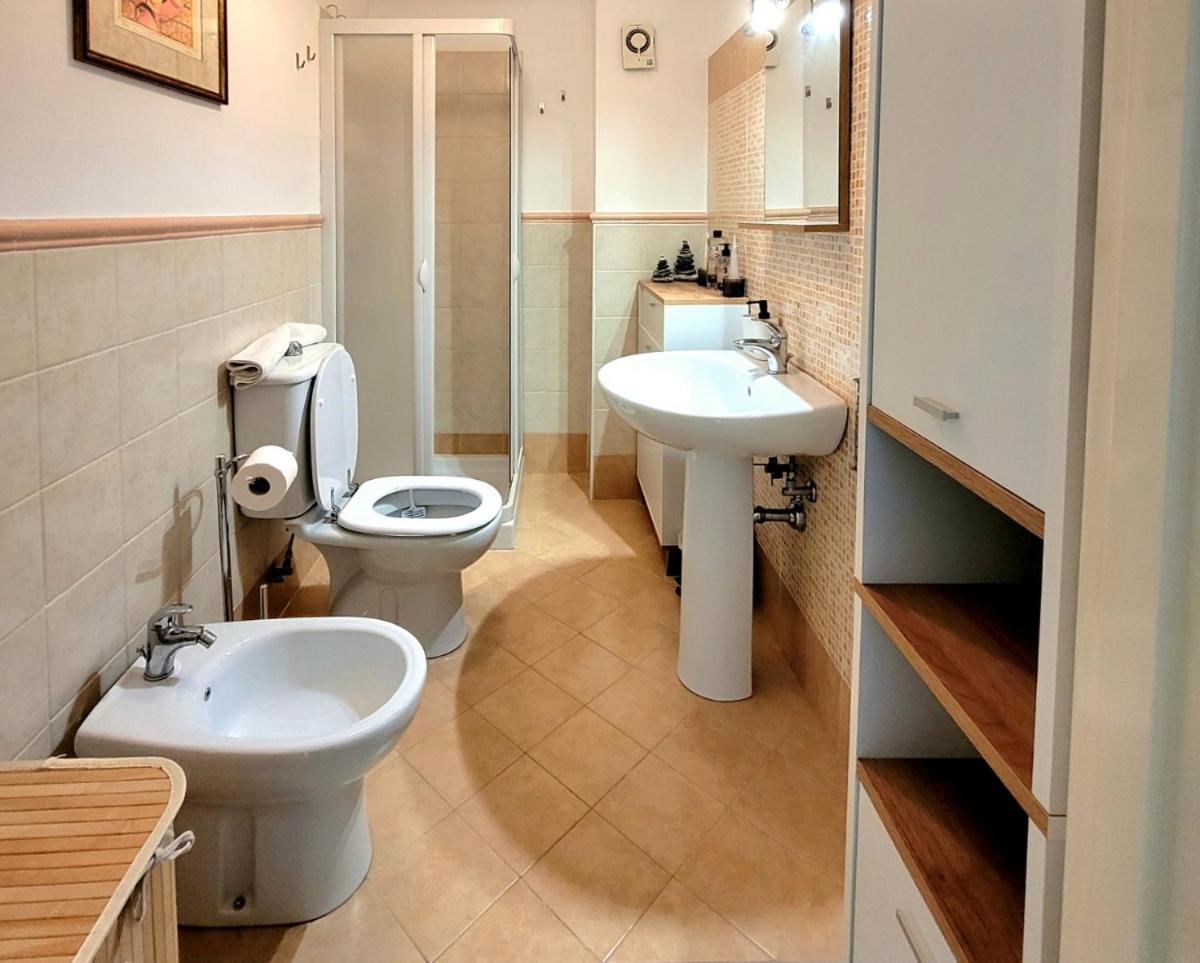La casa di Giada Apartment Calatabiano Luaran gambar