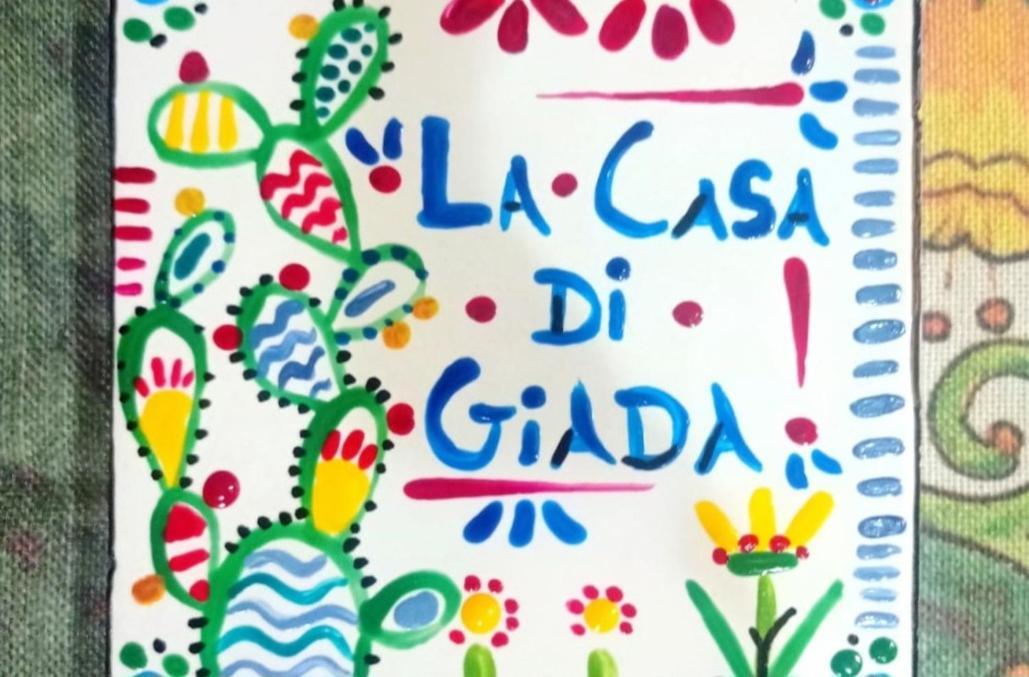 La casa di Giada Apartment Calatabiano Luaran gambar
